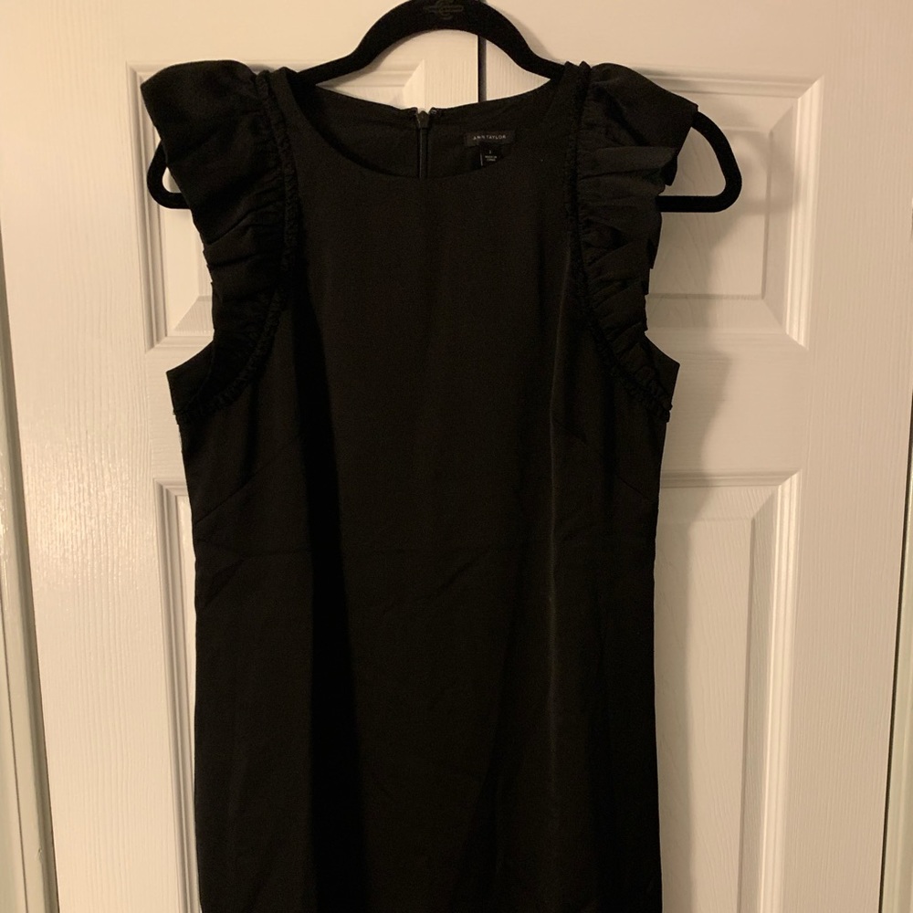 Black Ann Taylor Shift Dress with detailed sleeves